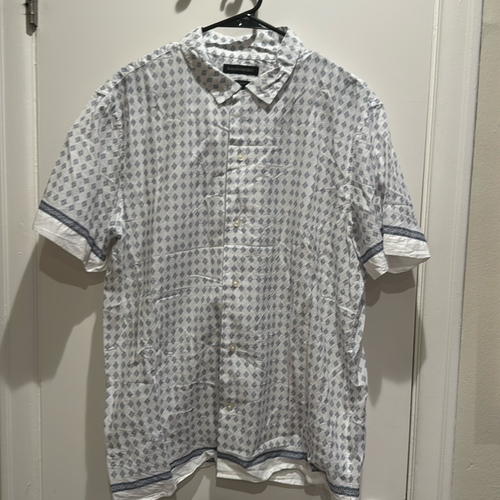 Banana Republic Short Sleeve Button Up
